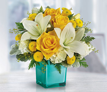 Teleflora's Golden Laughter Bouquet